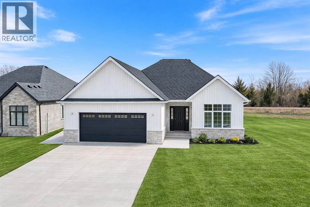 3499 Paul Crescent