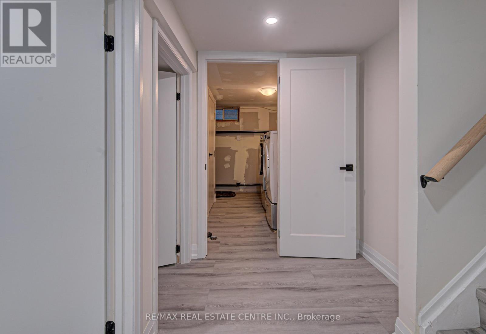 2 - 383 Rexford Drive, Hamilton, Ontario  L8W 2M4 - Photo 14 - X12932028