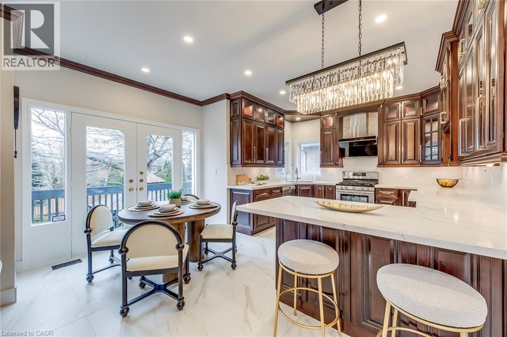 2201 Galloway Drive, Oakville, Ontario  L6H 5M1 - Photo 15 - 40816208