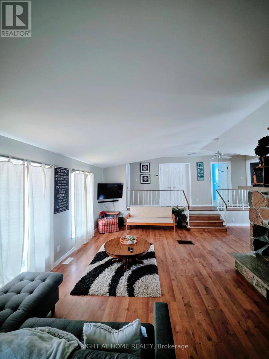 1 Oak Street N, Trent Hills, Ontario  K0L 1L0 - Photo 10 - X12936412