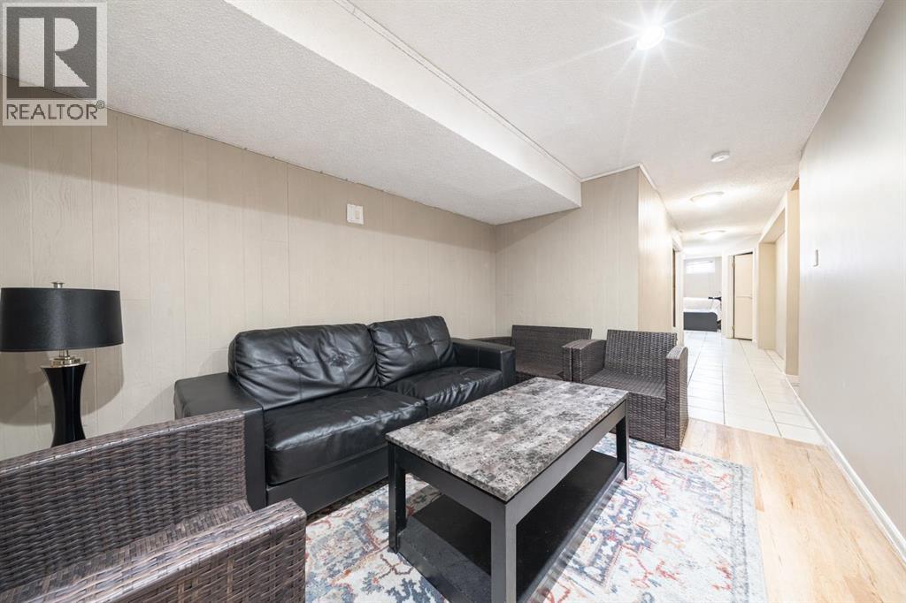 65 Northey Avenue, Red Deer, Alberta  T4P 1R3 - Photo 25 - A2296240