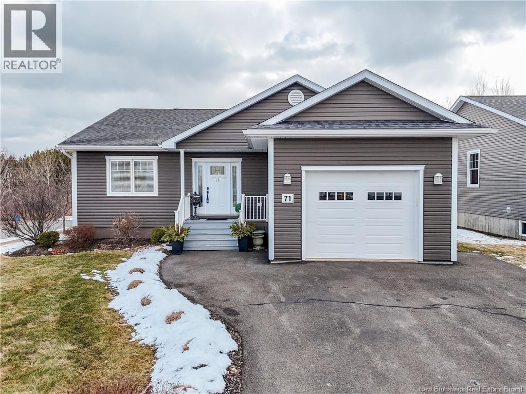 71 Stapleton Street, Fredericton, New Brunswick  E3C 0J5 - Photo 1 - NB135362