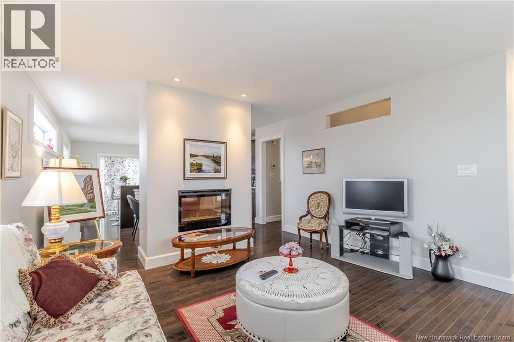 71 Stapleton Street, Fredericton, New Brunswick  E3C 0J5 - Photo 4 - NB135362