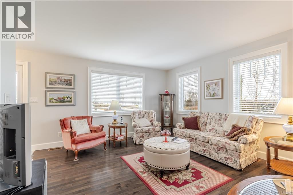 71 Stapleton Street, Fredericton, New Brunswick  E3C 0J5 - Photo 5 - NB135362