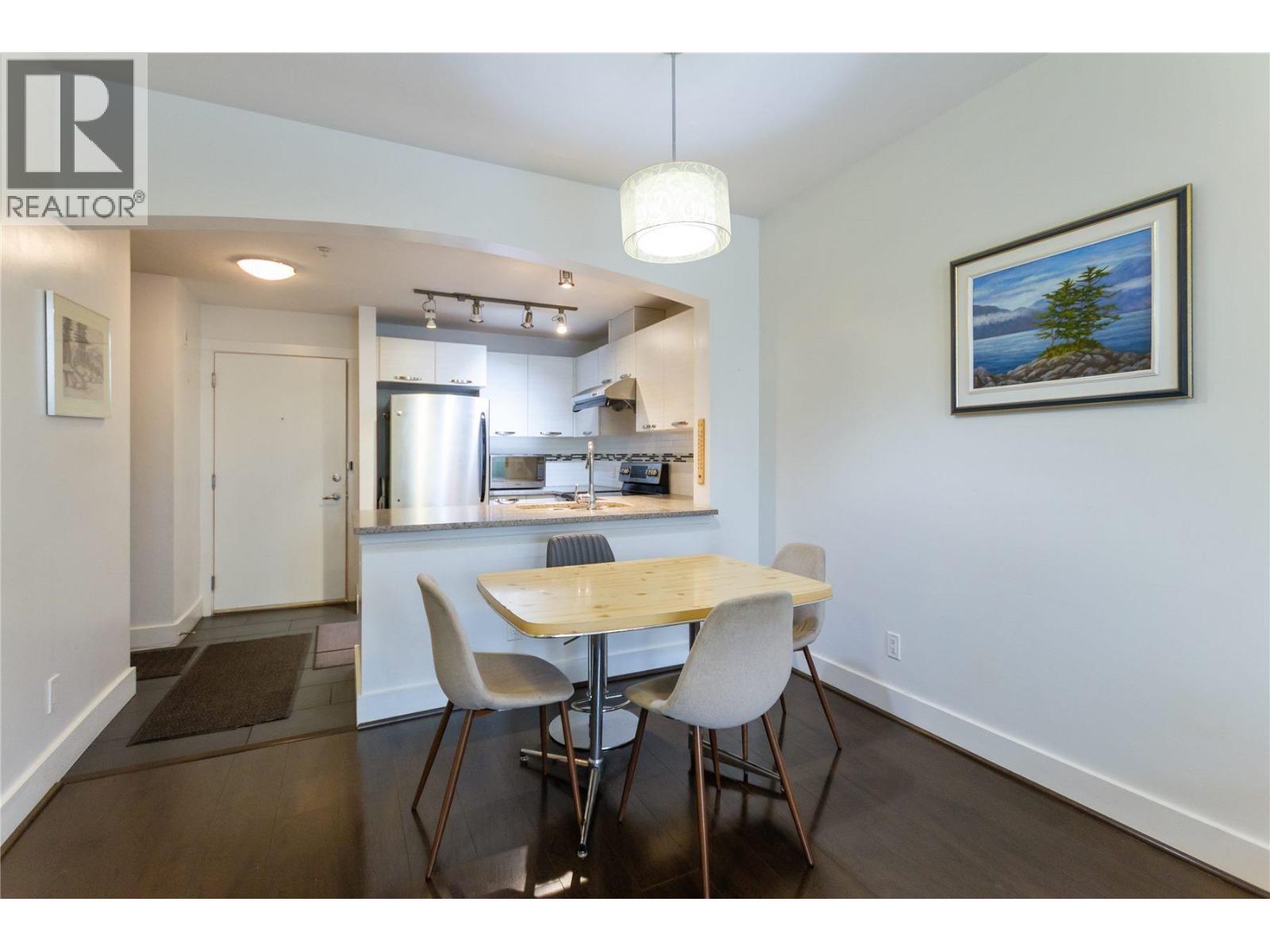 106 7428 Byrnepark Walk, Burnaby, British Columbia  V3N 0B4 - Photo 3 - R3104278