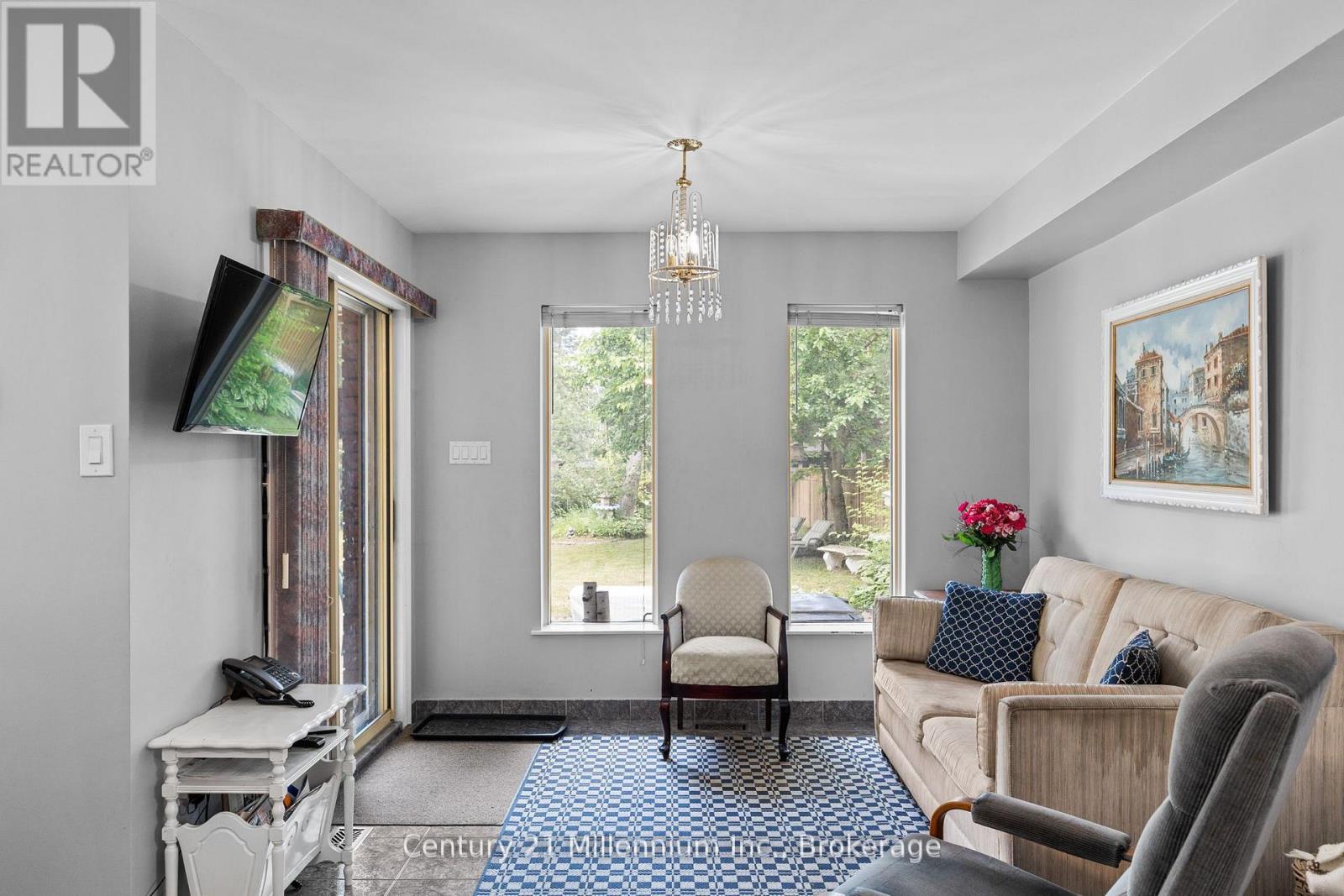 49 32nd Street N, Wasaga Beach, Ontario  L9Z 2C4 - Photo 12 - S12936492