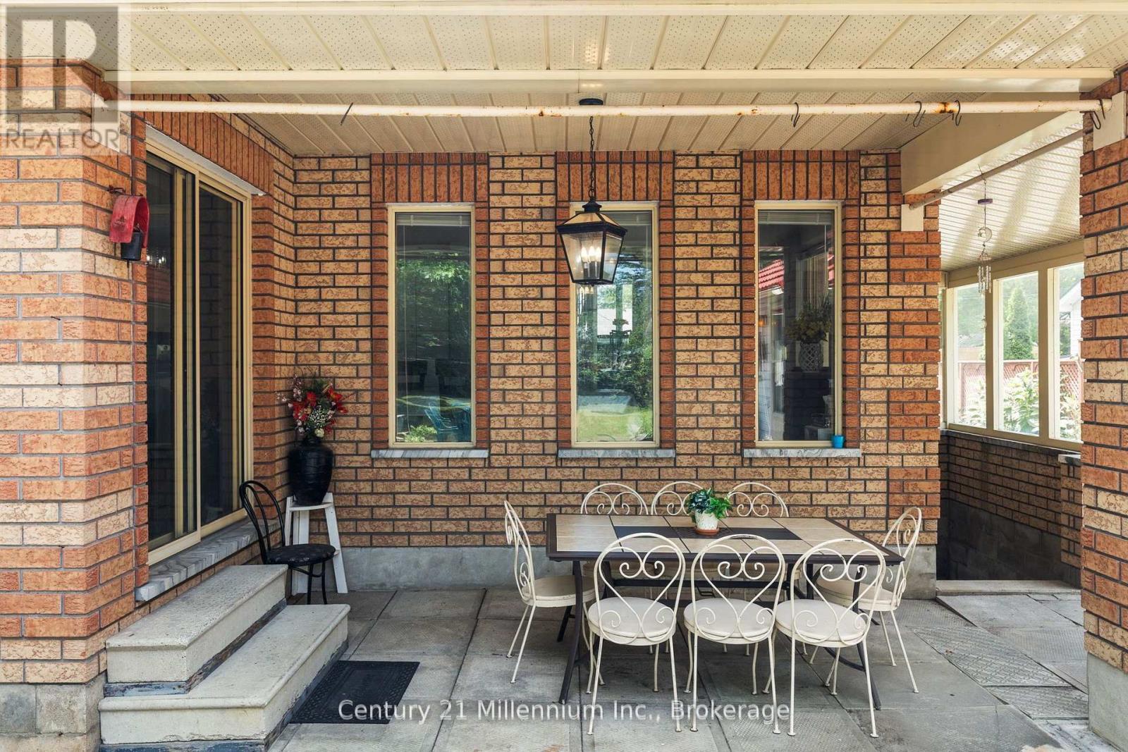 49 32nd Street N, Wasaga Beach, Ontario  L9Z 2C4 - Photo 30 - S12936492