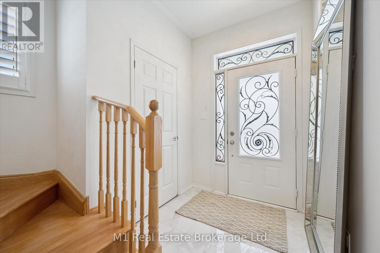 1 - 45 Elliot Avenue E, Centre Wellington, Ontario  N1M 0H6 - Photo 4 - X12936460