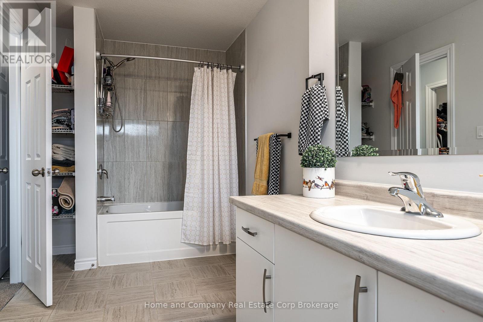 376 Bradshaw Drive, Stratford, Ontario  N5A 0K2 - Photo 24 - X12936648