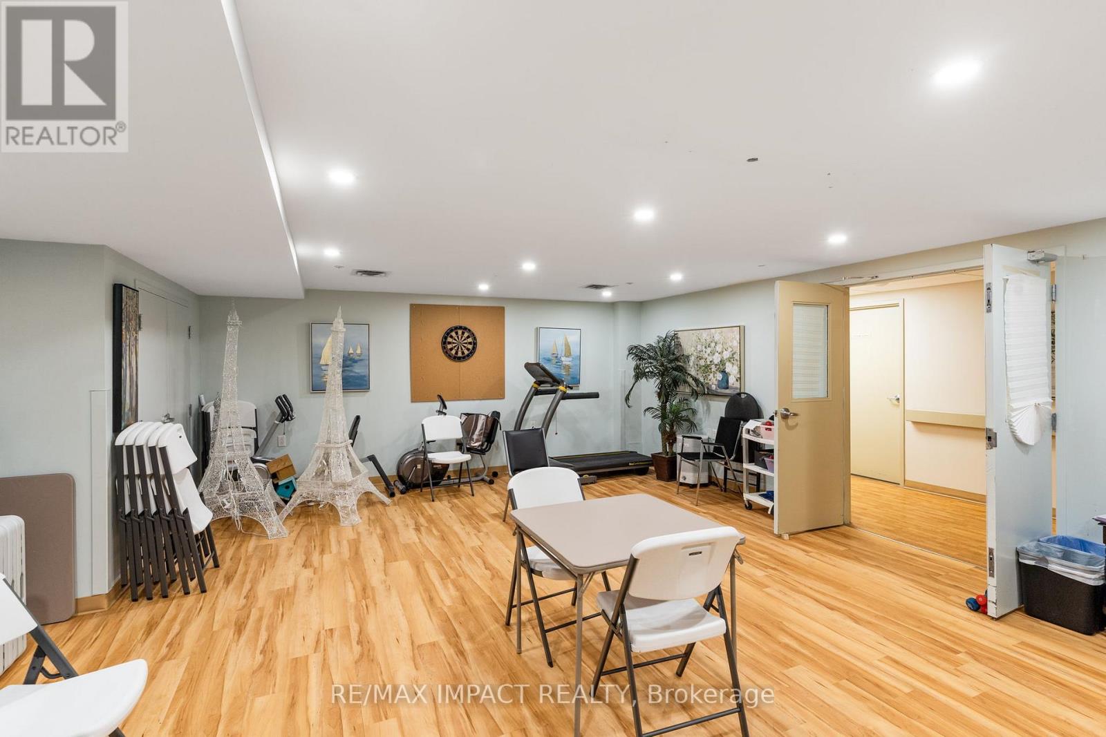 426 - 240 Chapel Street, Cobourg, Ontario  K9A 0E3 - Photo 13 - X12936574