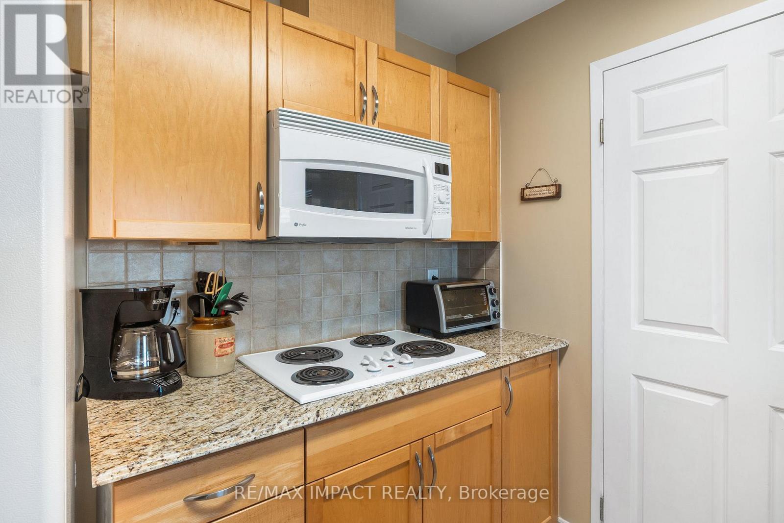 426 - 240 Chapel Street, Cobourg, Ontario  K9A 0E3 - Photo 21 - X12936574