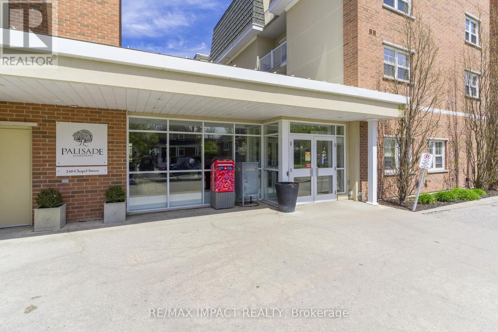 426 - 240 Chapel Street, Cobourg, Ontario  K9A 0E3 - Photo 3 - X12936574