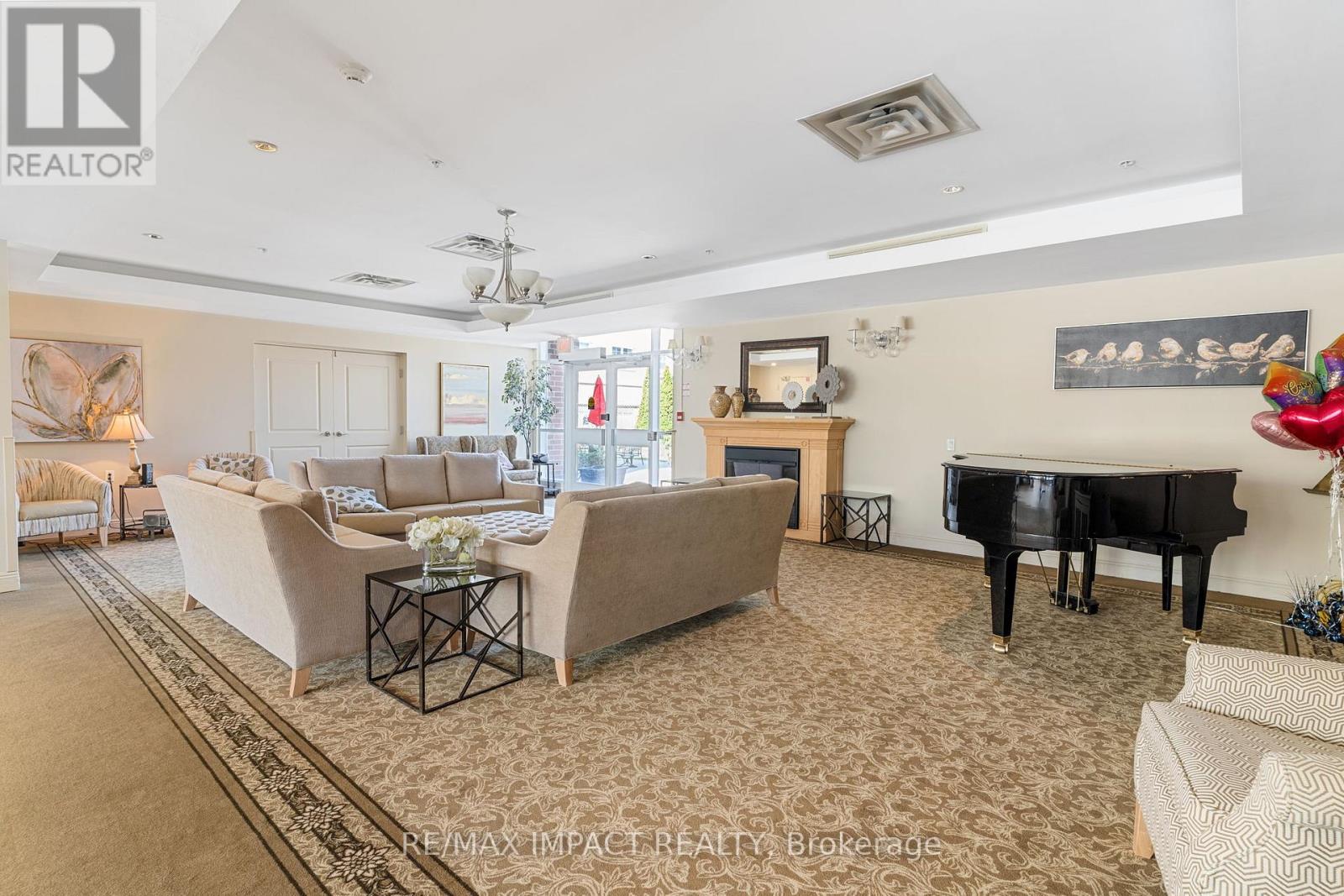 426 - 240 Chapel Street, Cobourg, Ontario  K9A 0E3 - Photo 6 - X12936574