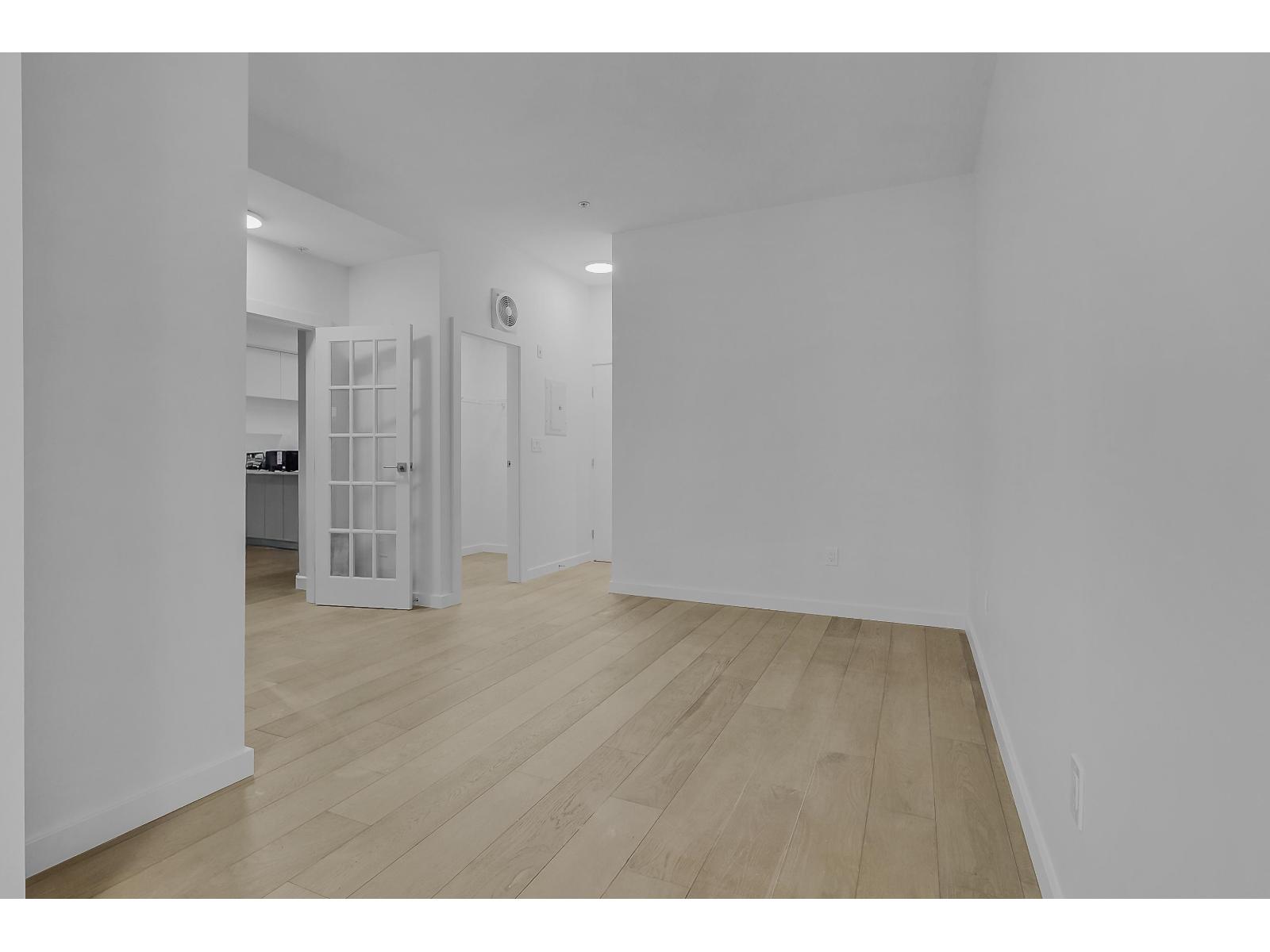 104 10088 148 Street, Surrey, British Columbia  V3R 3M9 - Photo 13 - R3104428