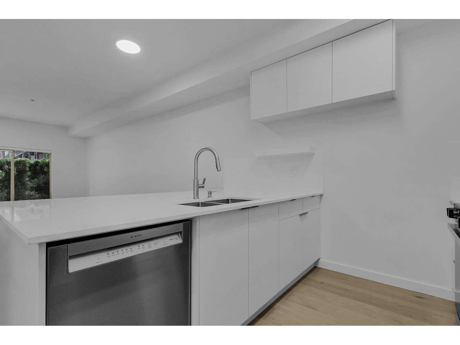 104 10088 148 Street, Surrey, British Columbia  V3R 3M9 - Photo 17 - R3104428