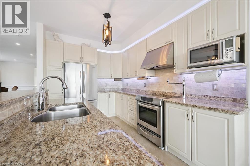 68 Westowanis Drive, Toronto, Ontario  M9W 0C2 - Photo 11 - 40808519