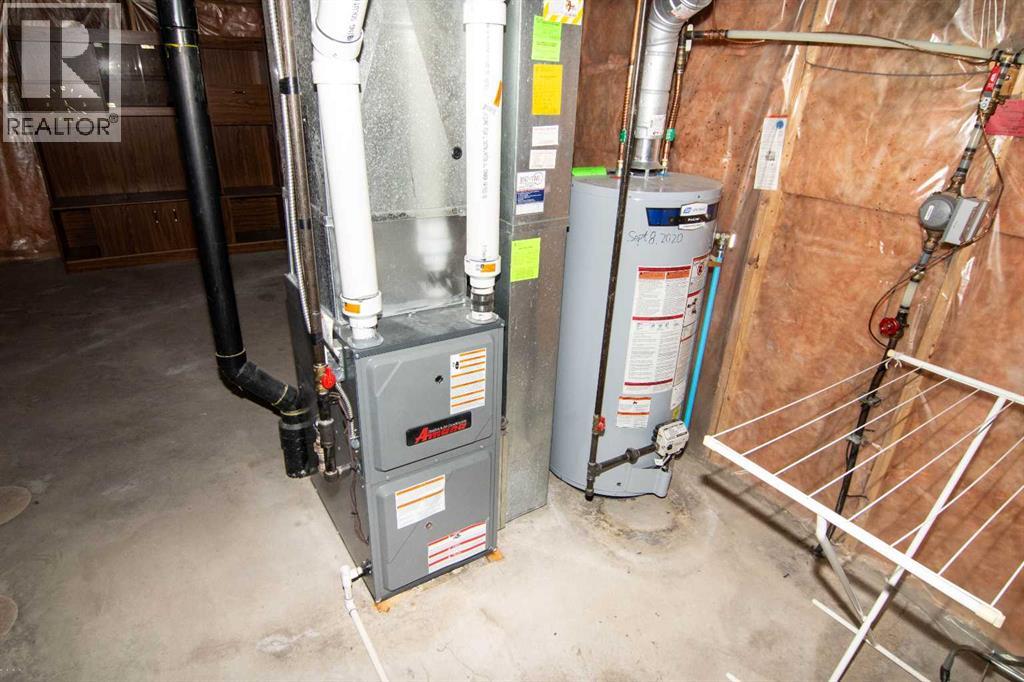 237 Sandarac Drive Nw, Calgary, Alberta  T3K 3W8 - Photo 26 - A2289503