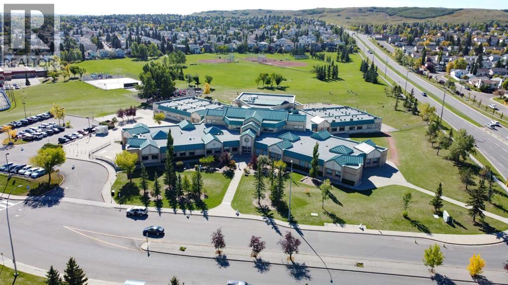 237 Sandarac Drive Nw, Calgary, Alberta  T3K 3W8 - Photo 38 - A2289503