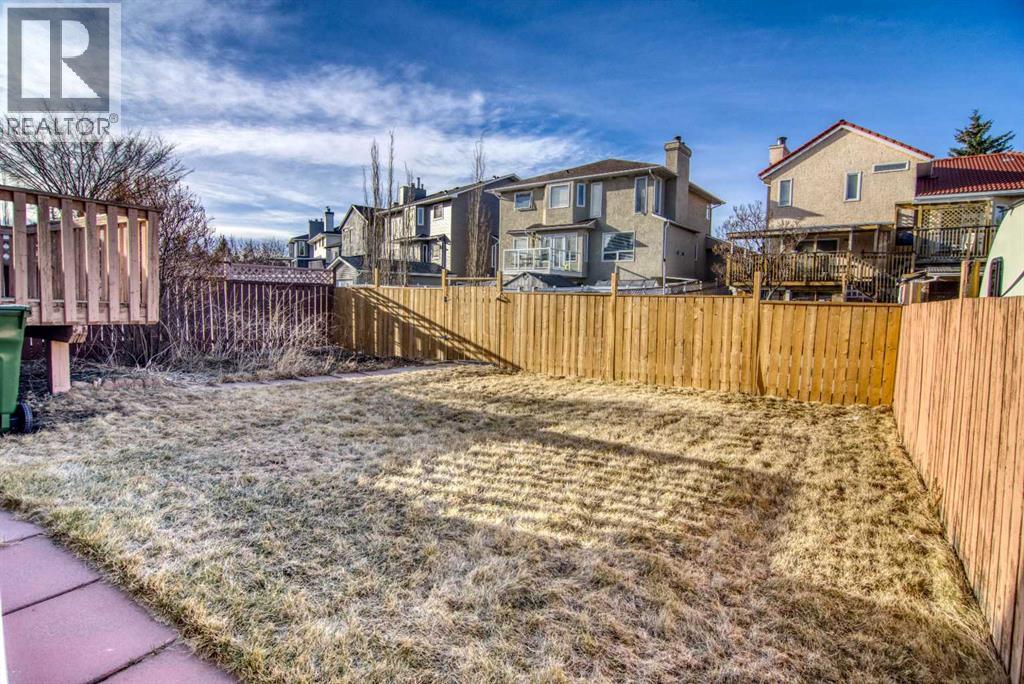 237 Sandarac Drive Nw, Calgary, Alberta  T3K 3W8 - Photo 4 - A2289503