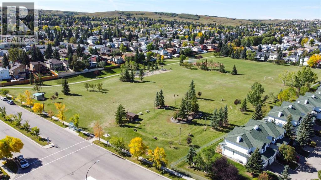 237 Sandarac Drive Nw, Calgary, Alberta  T3K 3W8 - Photo 35 - A2289503