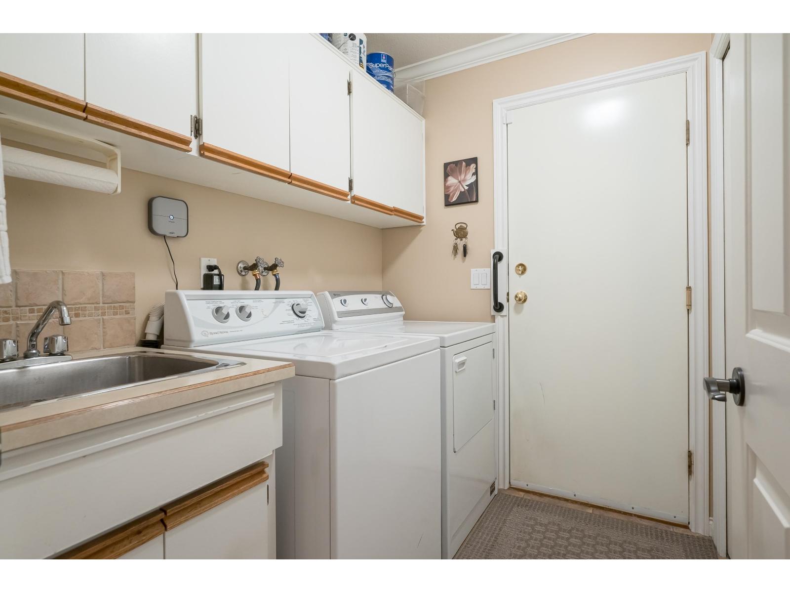 15496 93rd Avenue, Surrey, British Columbia  V3R 9B6 - Photo 24 - R3085596