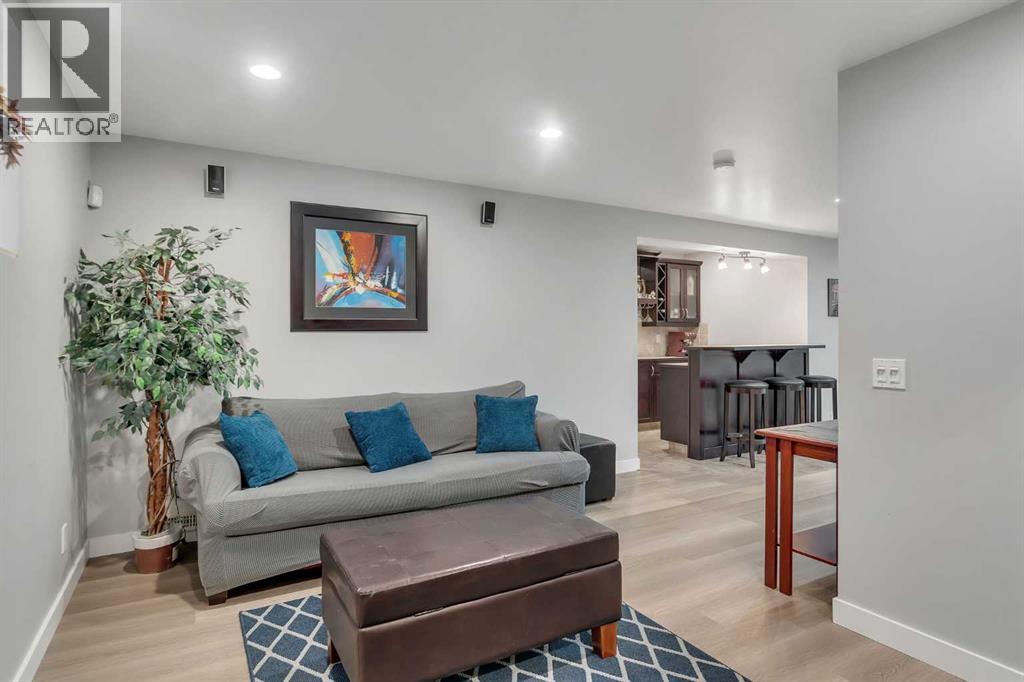 89 Everhollow Rise Sw, Calgary, Alberta  T2Y 0B1 - Photo 33 - A2296517