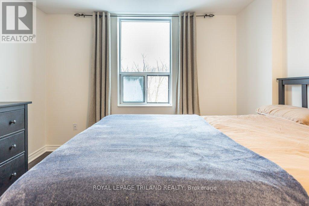 1002 - 55 Green Valley Drive, Kitchener, Ontario  N2P 1Z6 - Photo 22 - X12936546