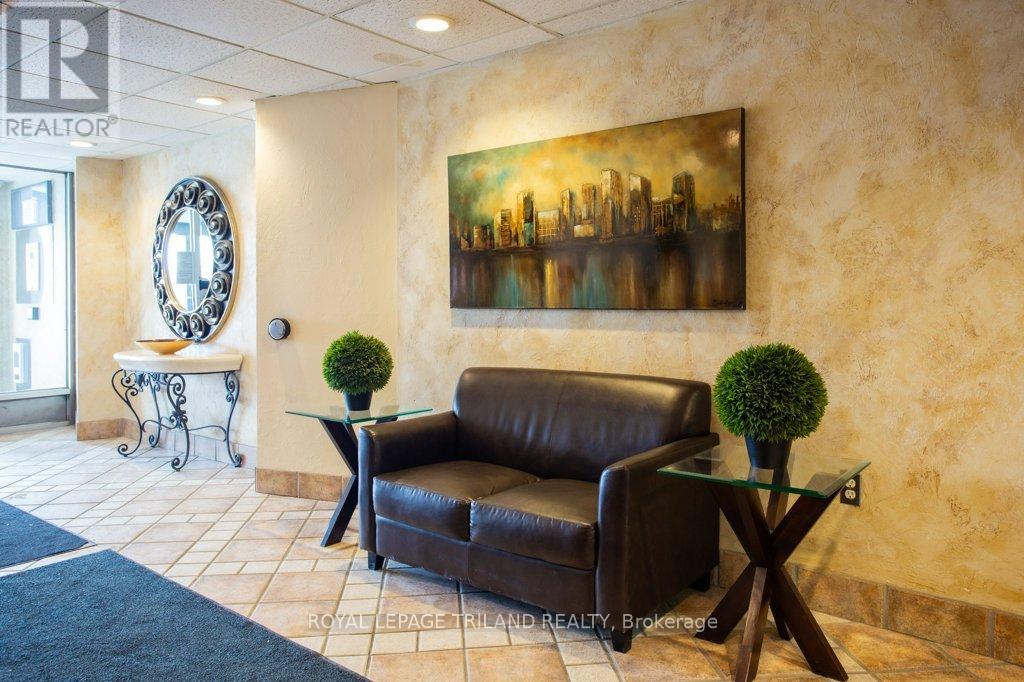 1002 - 55 Green Valley Drive, Kitchener, Ontario  N2P 1Z6 - Photo 24 - X12936546