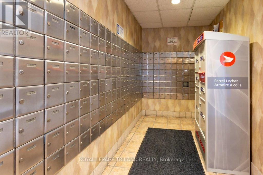 1002 - 55 Green Valley Drive, Kitchener, Ontario  N2P 1Z6 - Photo 35 - X12936546