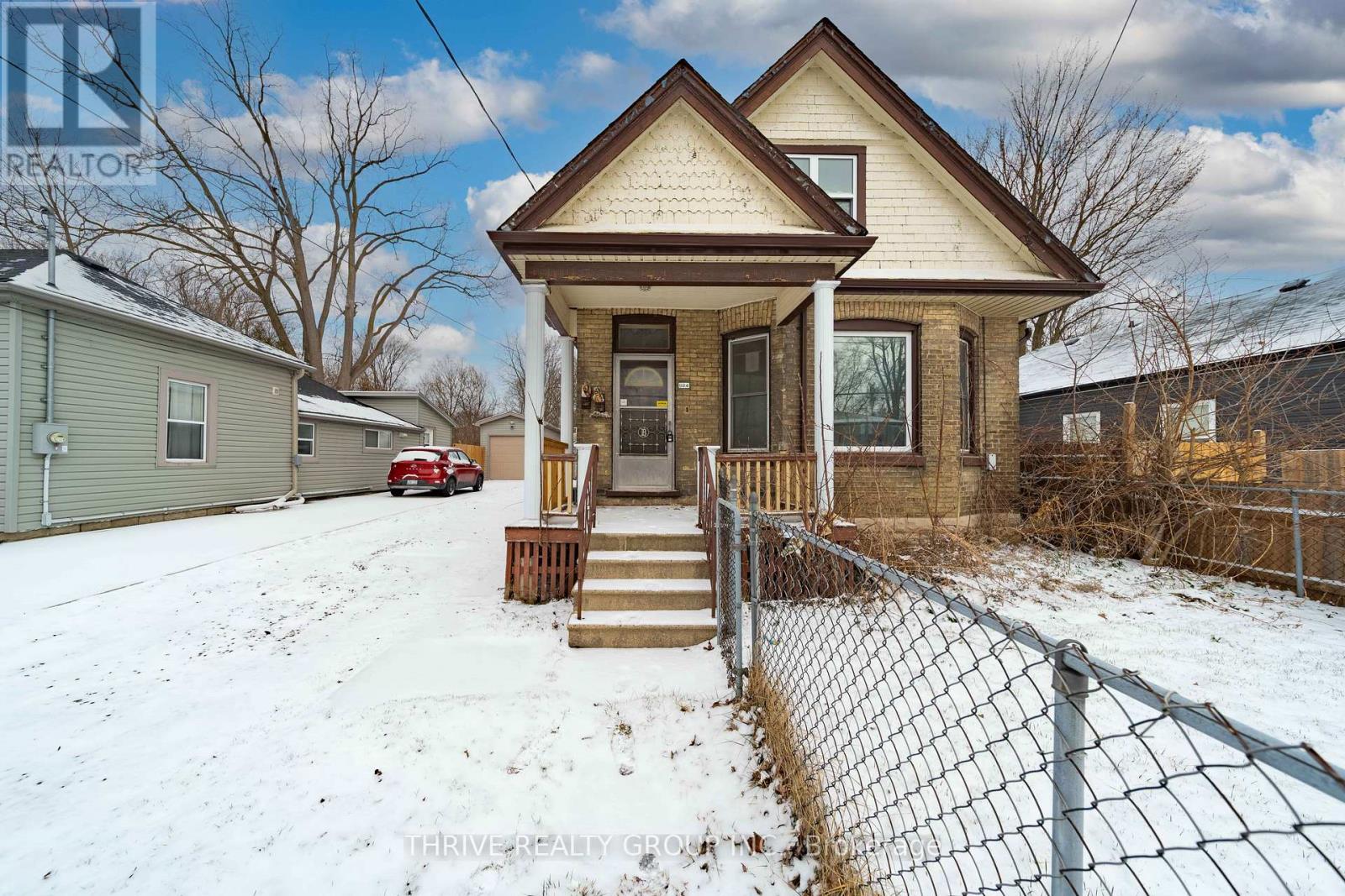 864 Stedwell Street, London East, Ontario  N5Z 1L8 - Photo 2 - X12936582