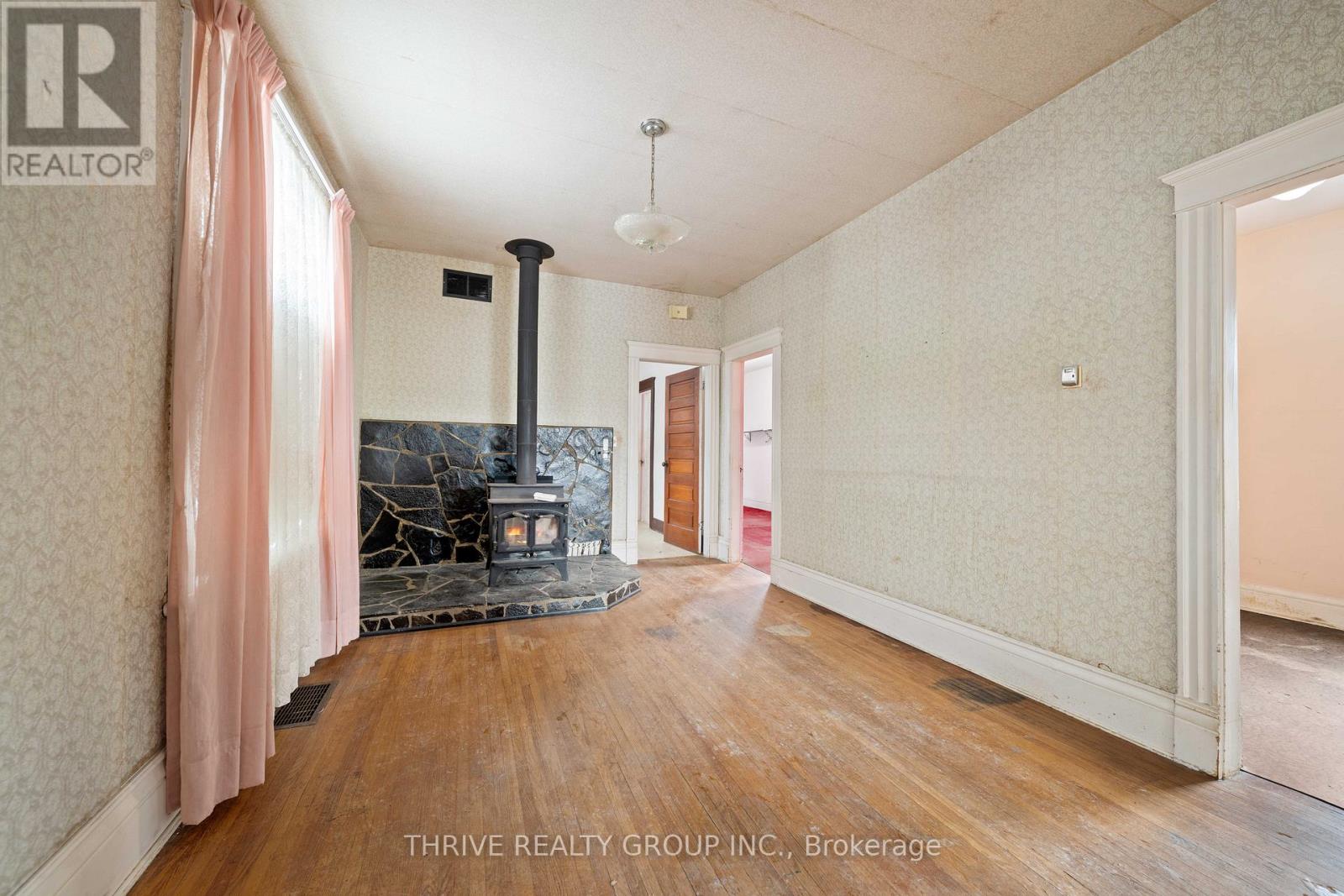 864 Stedwell Street, London East, Ontario  N5Z 1L8 - Photo 4 - X12936582