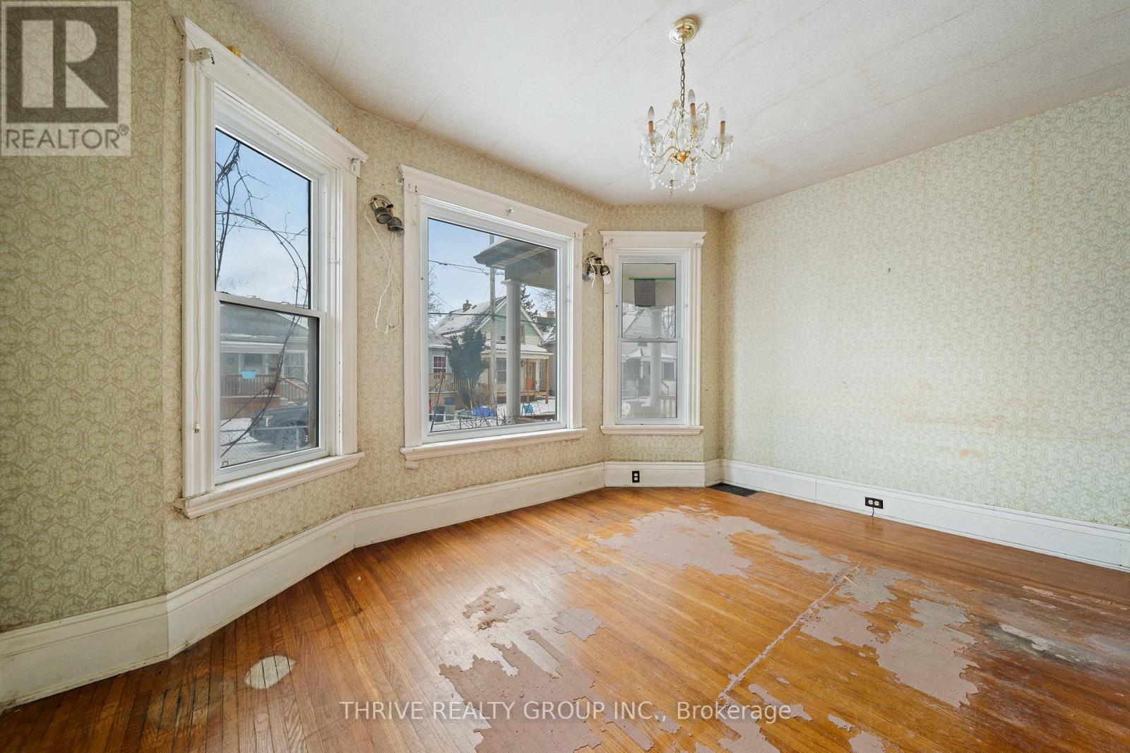 864 Stedwell Street, London East, Ontario  N5Z 1L8 - Photo 7 - X12936582