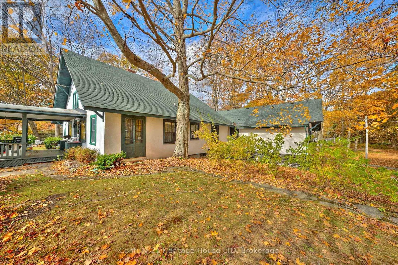 1033 Firelane 1 Road, Port Colborne, Ontario L3K 5V3 - Photo 8 - X12523836