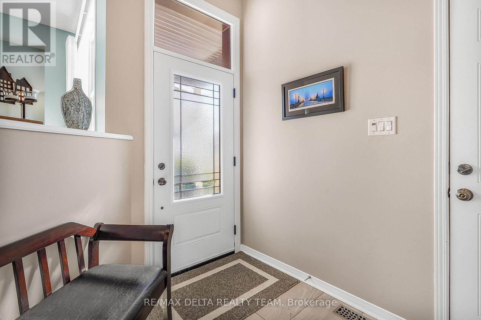 1021 Fieldfair Way, Ottawa, Ontario  K4A 0E2 - Photo 4 - X12936614