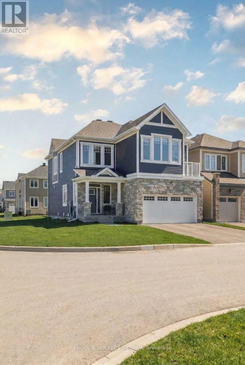 660 Terrier Circle S, Ottawa, Ontario  K0A 2Z0 - Photo 1 - X12936624