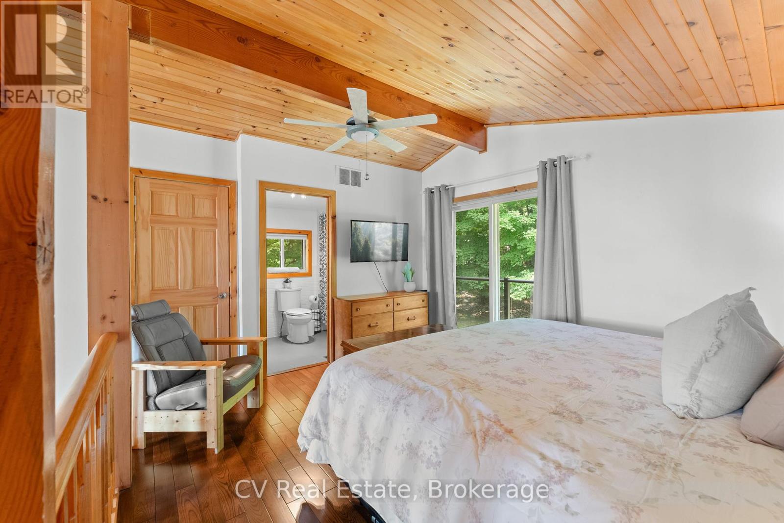 1292 Port Cunnington Road, Lake Of Bays, Ontario  P0A 1H0 - Photo 22 - X12293745