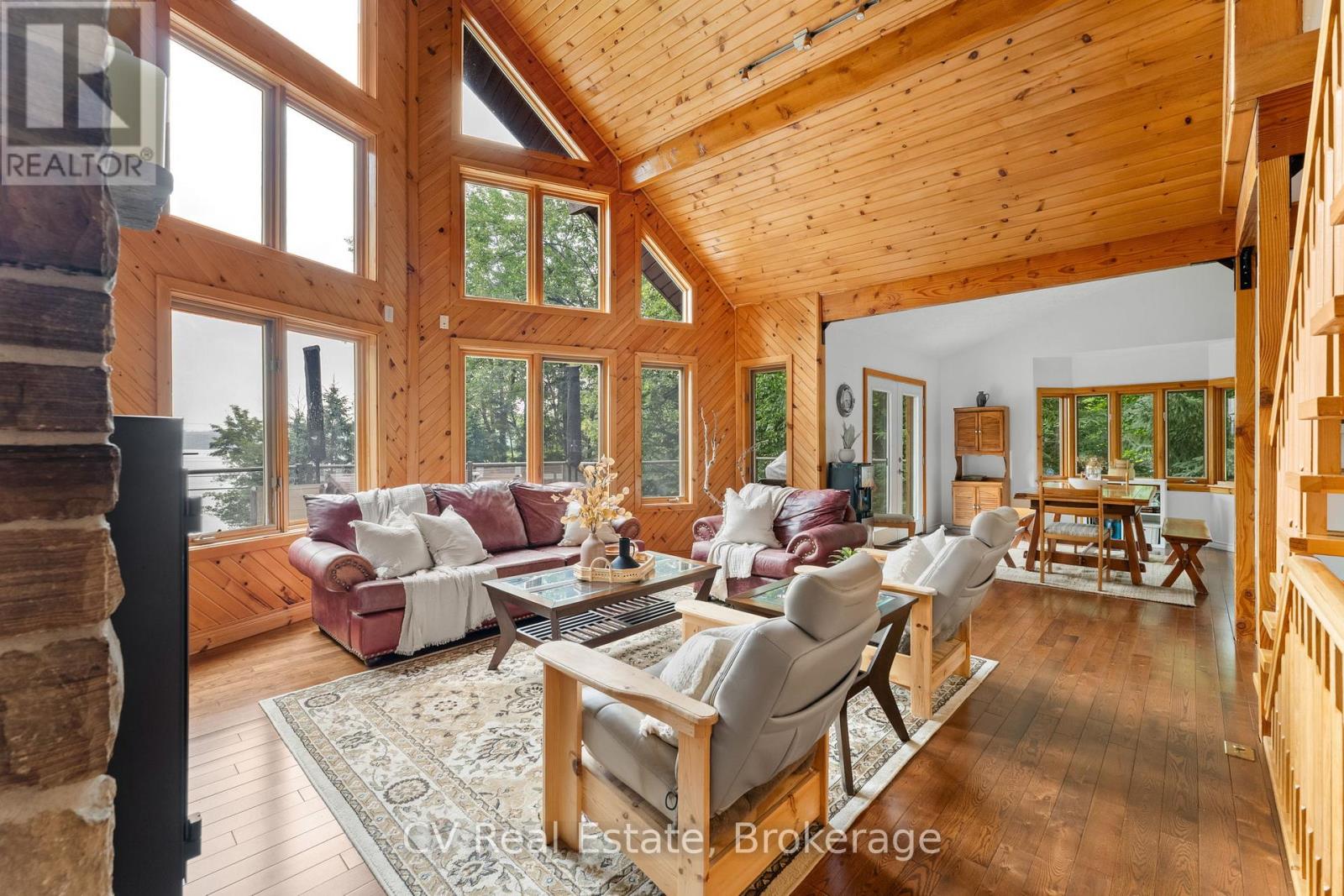 1292 Port Cunnington Road, Lake Of Bays, Ontario  P0A 1H0 - Photo 2 - X12293745
