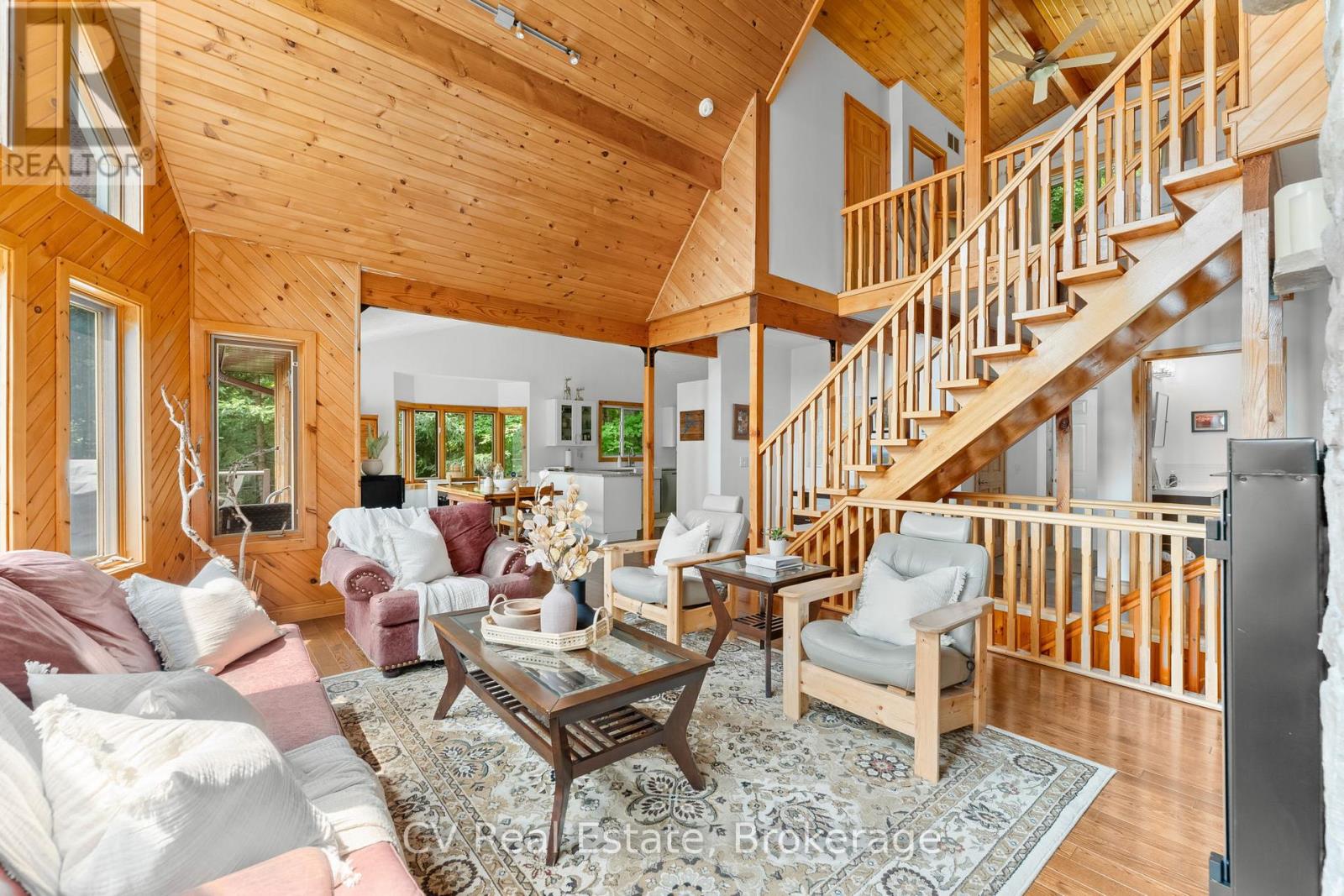 1292 Port Cunnington Road, Lake Of Bays, Ontario  P0A 1H0 - Photo 8 - X12293745