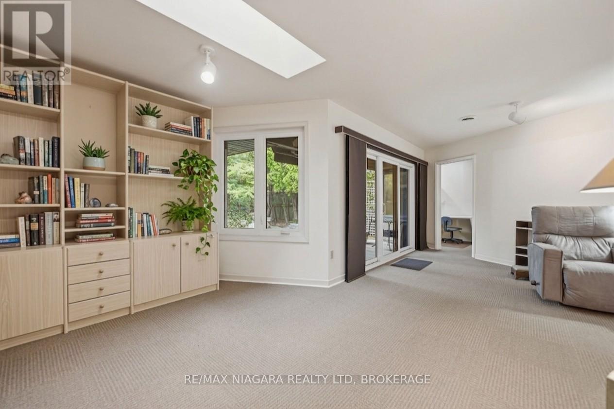 1 Springbank Drive, St. Catharines, Ontario  L2S 2K1 - Photo 14 - X12936580