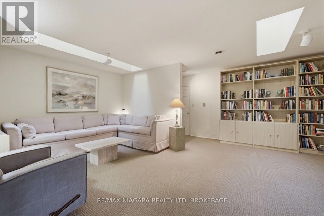 1 Springbank Drive, St. Catharines, Ontario  L2S 2K1 - Photo 16 - X12936580