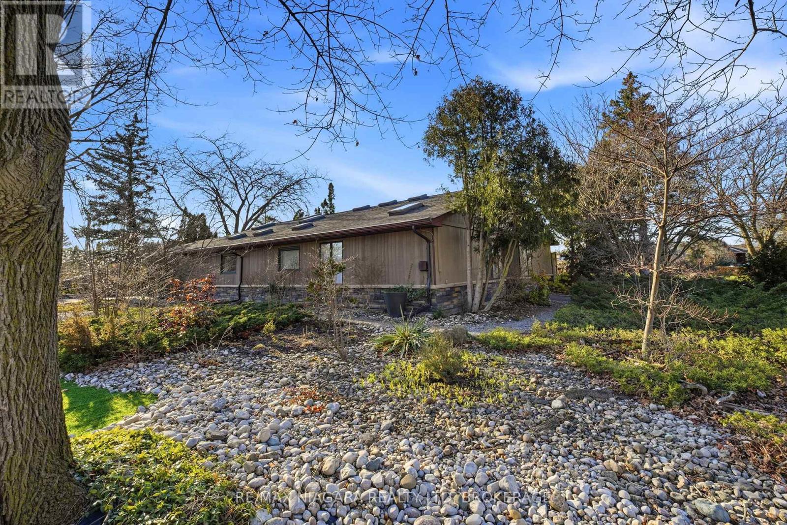 1 Springbank Drive, St. Catharines, Ontario  L2S 2K1 - Photo 33 - X12936580