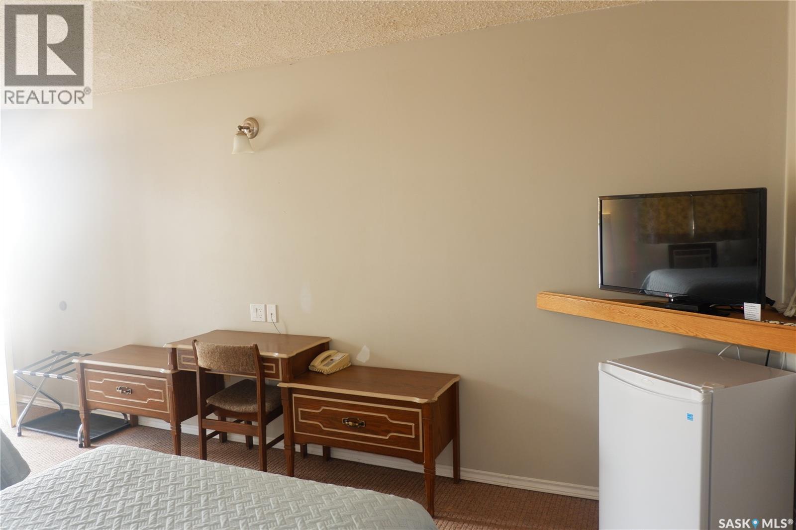 143 Railway Avenue, Coronach, Saskatchewan  S0H 0Z0 - Photo 13 - SK031594