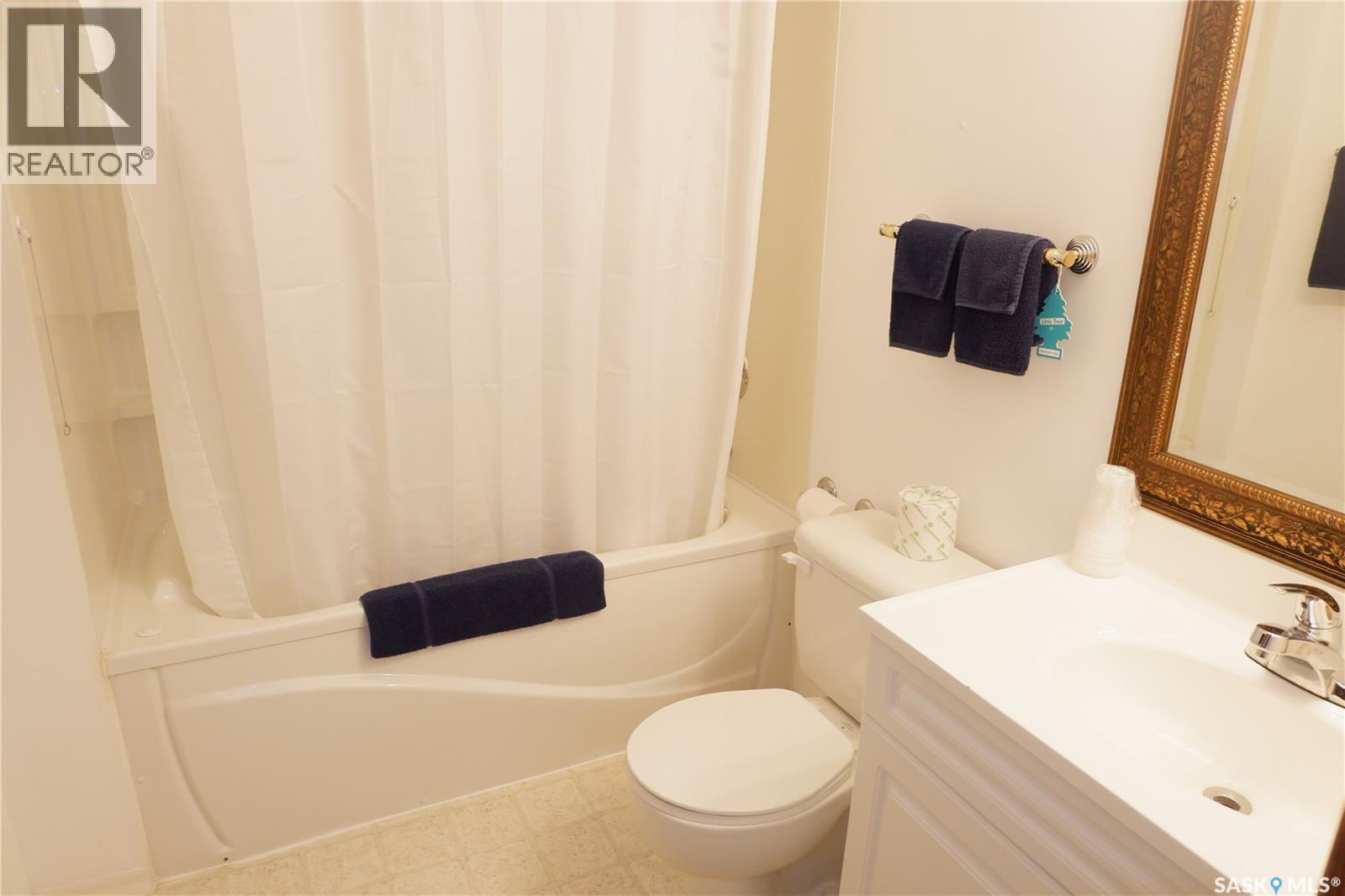 143 Railway Avenue, Coronach, Saskatchewan  S0H 0Z0 - Photo 21 - SK031594