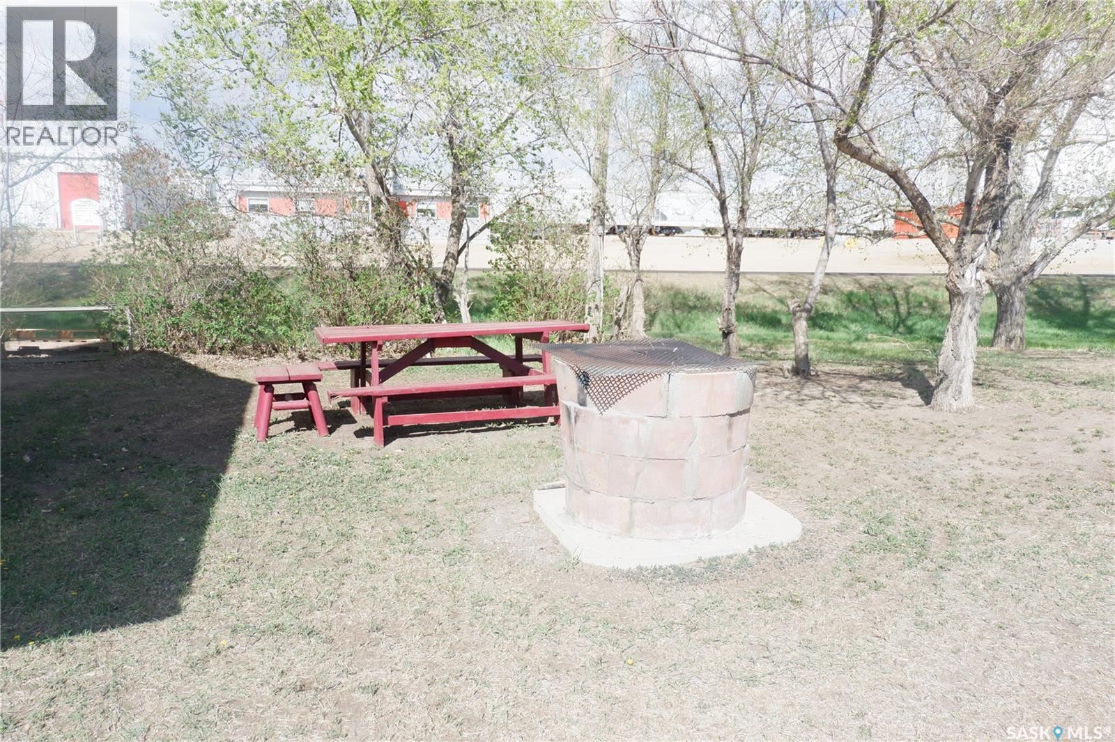 143 Railway Avenue, Coronach, Saskatchewan  S0H 0Z0 - Photo 23 - SK031594