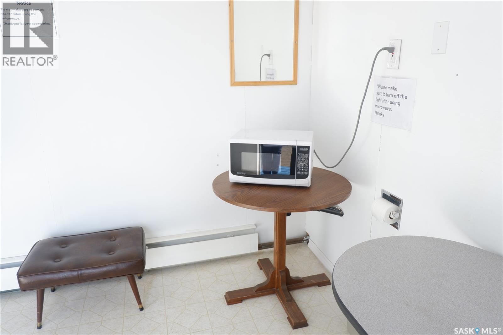 143 Railway Avenue, Coronach, Saskatchewan  S0H 0Z0 - Photo 24 - SK031594