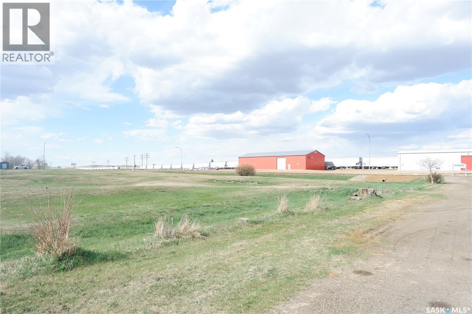 143 Railway Avenue, Coronach, Saskatchewan  S0H 0Z0 - Photo 28 - SK031594