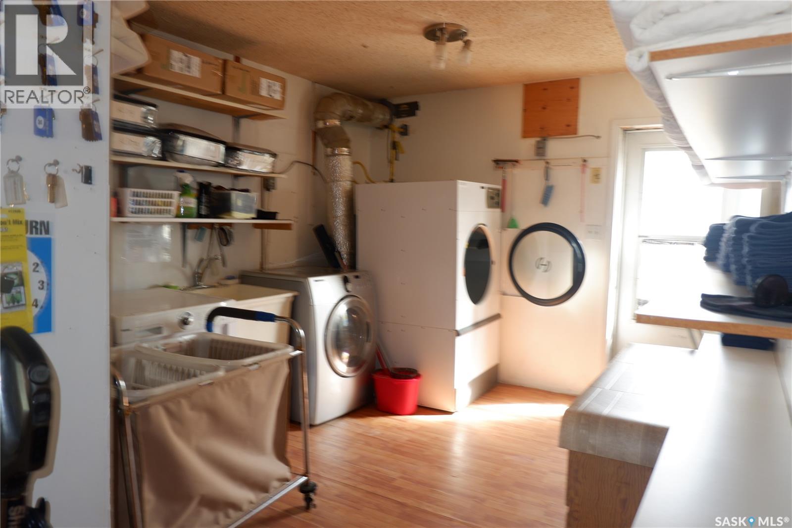 143 Railway Avenue, Coronach, Saskatchewan  S0H 0Z0 - Photo 35 - SK031594