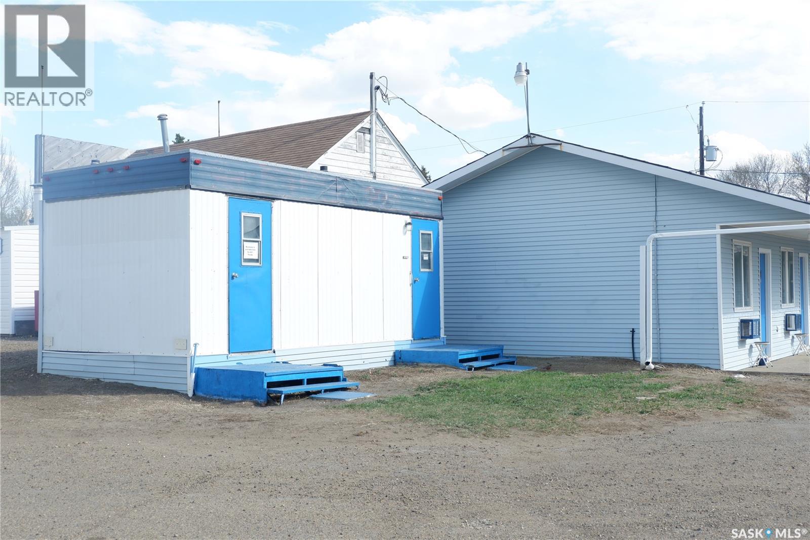143 Railway Avenue, Coronach, Saskatchewan  S0H 0Z0 - Photo 45 - SK031594