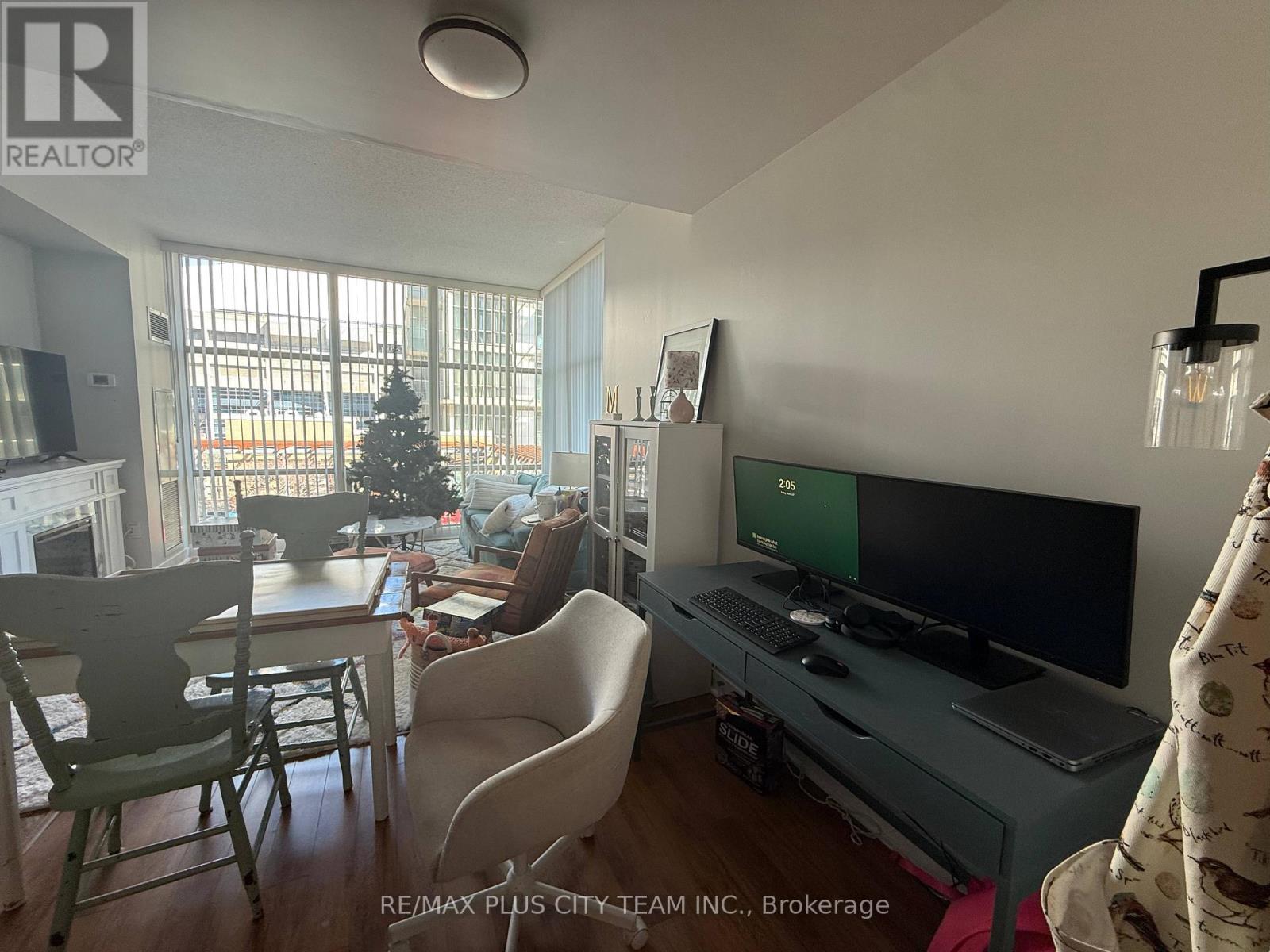 516 - 9 Spadina Avenue, Toronto, Ontario  M5V 3M5 - Photo 7 - C12936544