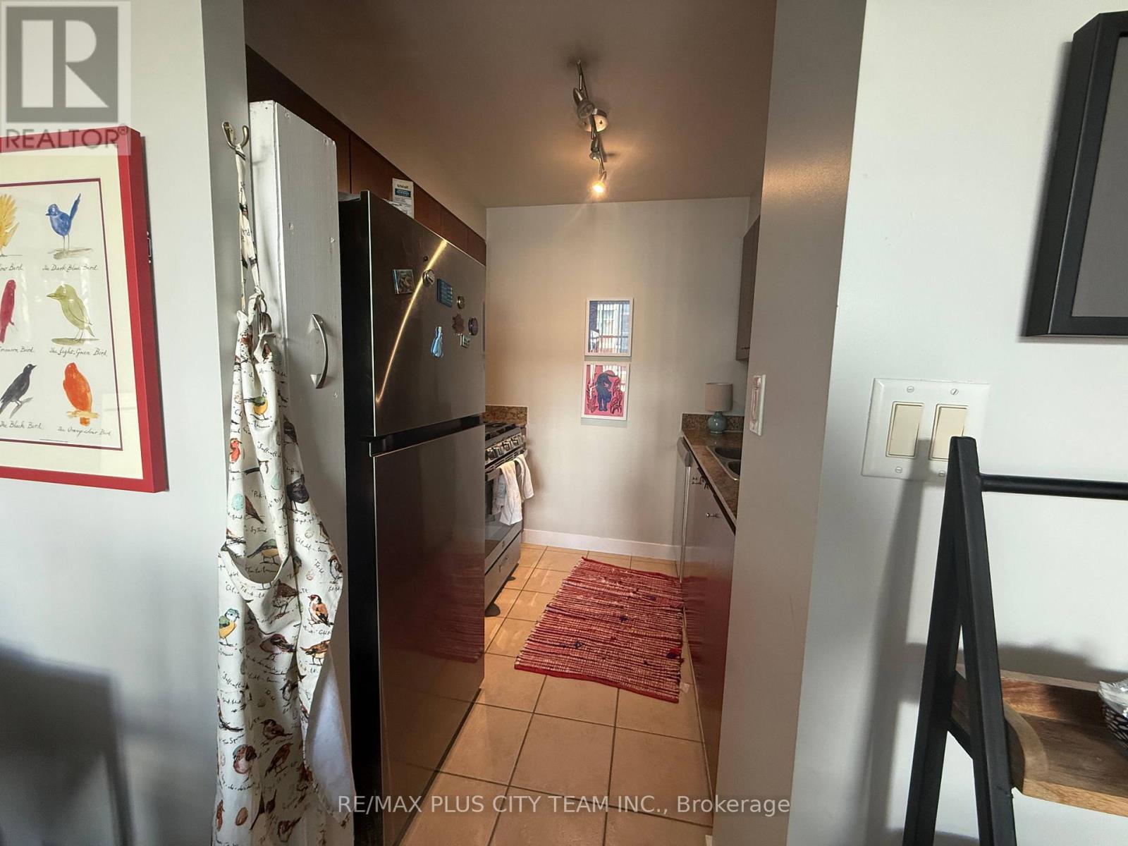 516 - 9 Spadina Avenue, Toronto, Ontario  M5V 3M5 - Photo 8 - C12936544